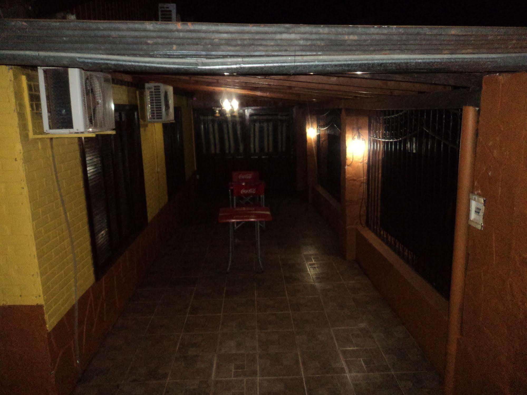 Iguazu Rey Hostel Puerto Iguazú Exterior foto